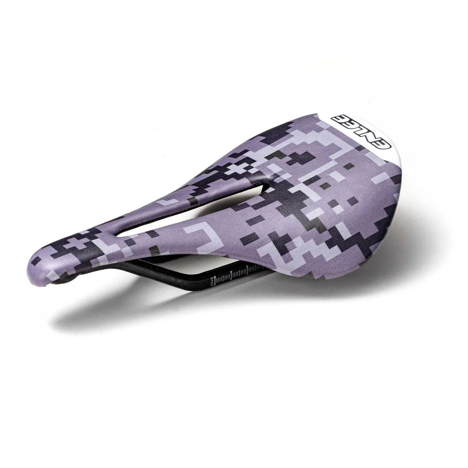 Factory Wholesale Bicycle Carbon Fiber Ultra-Thin Ultra-Light Hollow Saddle